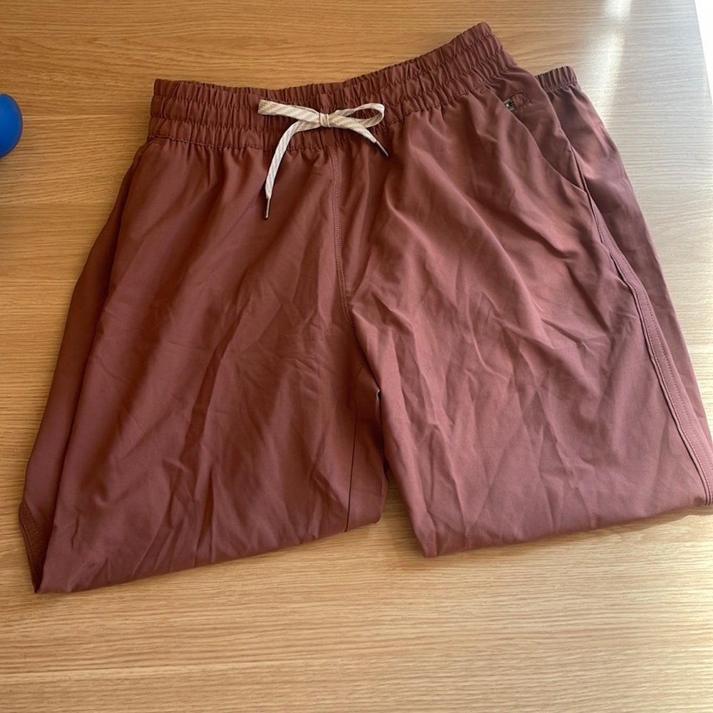 Dusty Rose Vuori Joggers